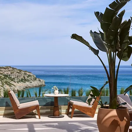 Üdülőközpont Daios Cove Vathí