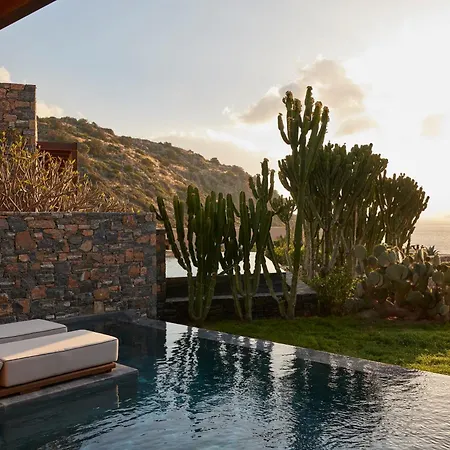 Daios Cove 5*
